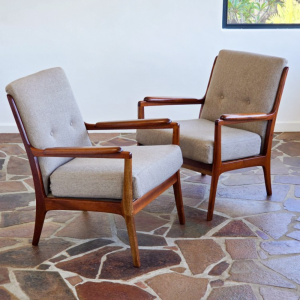 Pair of Duros Armchairs